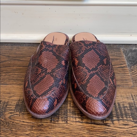 Madewell Frances Loafer Mule Snake Leather AF417 - Picture 2 of 4